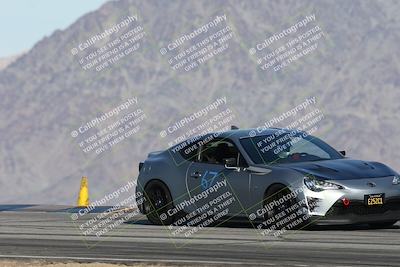 media/Jan-04-2026-SCCA SD (Sun) [[defc442887]]/3-Intermediate 2 group/Session 1 Turn 9/